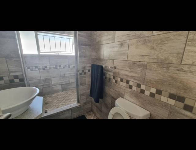 5 BEDROOM HOUSE FOR SALE IN WIERDA PARK